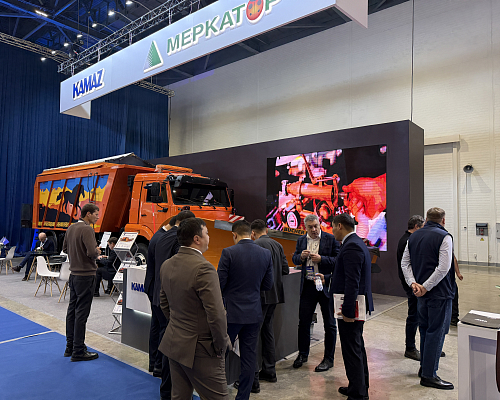 Спецтехника на шасси КАМАЗ презентована на выставке в Казахстане