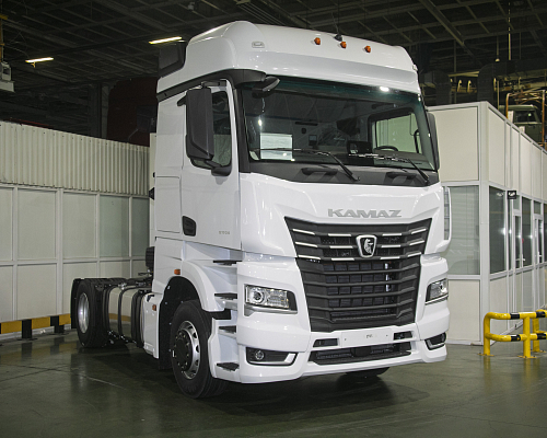 Изготовлена серийная партия инновационных грузовиков КАМАЗ-54901 поколения К5+ для российского рынка и экспорта