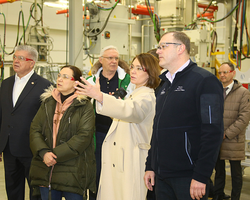 Правительственная делегация РФ посетила «КАМАЗ»