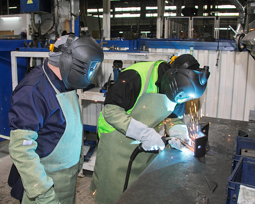 Участники проекта «Больше, чем работа» посетили «КАМАЗ»