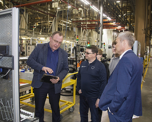 «КАМАЗ» посетил министр промышленности Тульской области