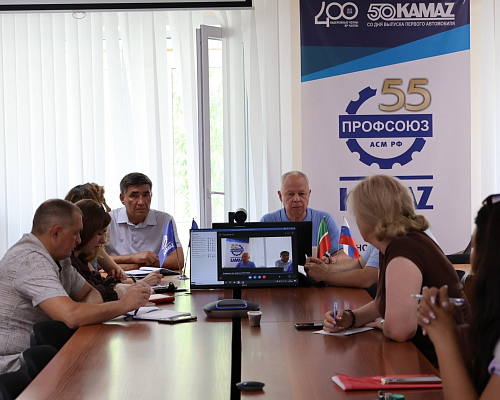На заводах «КАМАЗа» состоялись выездные совещания с профактивом